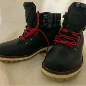 Wolverine | Shoes | Wolverine Tyrol Hiking Bootssz 9d Nwot  display picture 3